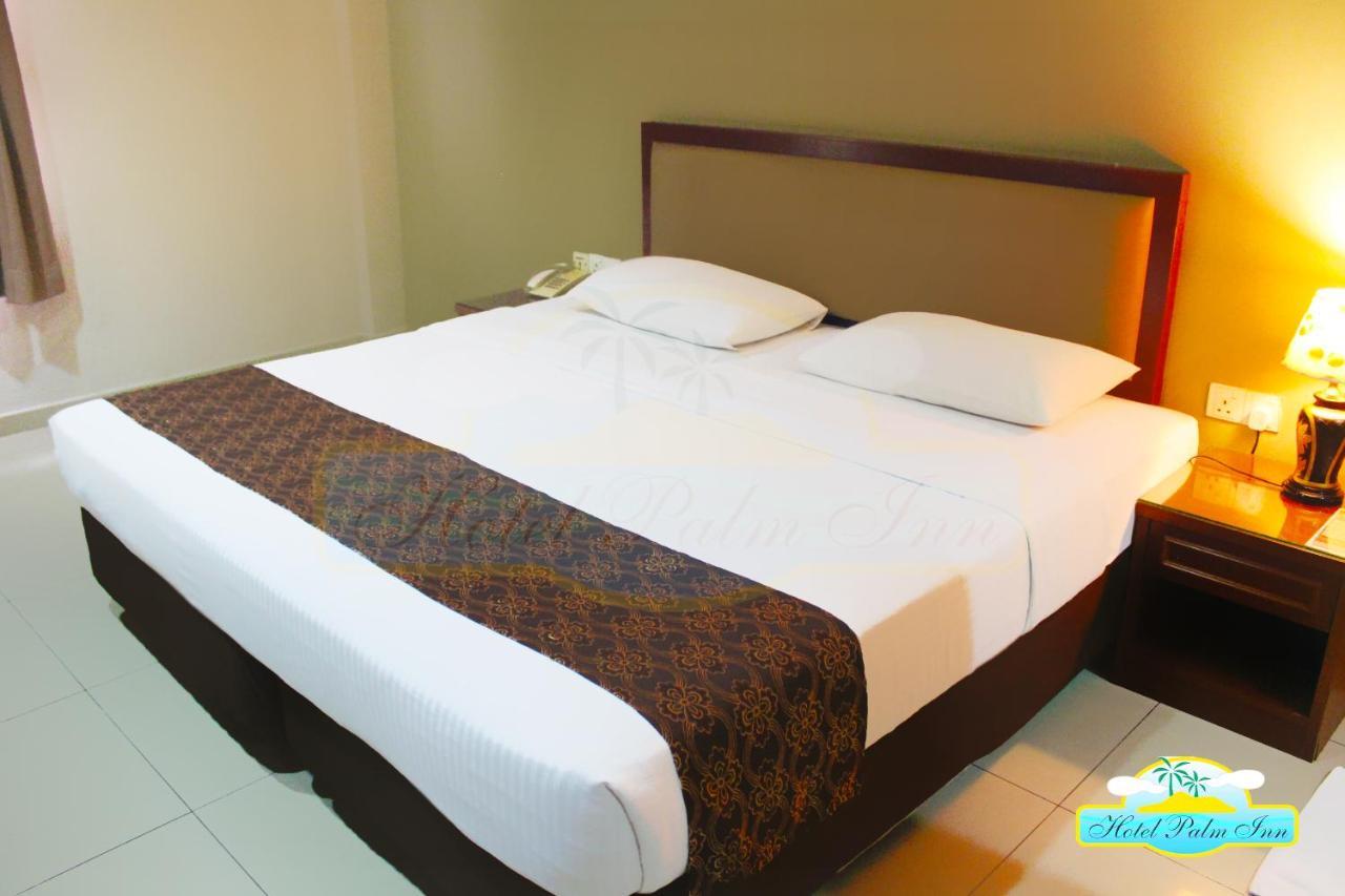Hotel Palm Inn Butterworth Exterior foto